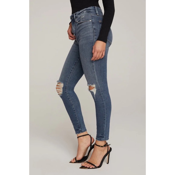 NEW Good American Good Legs Cropped Jeans in Blue261 - Picture 7 of 12